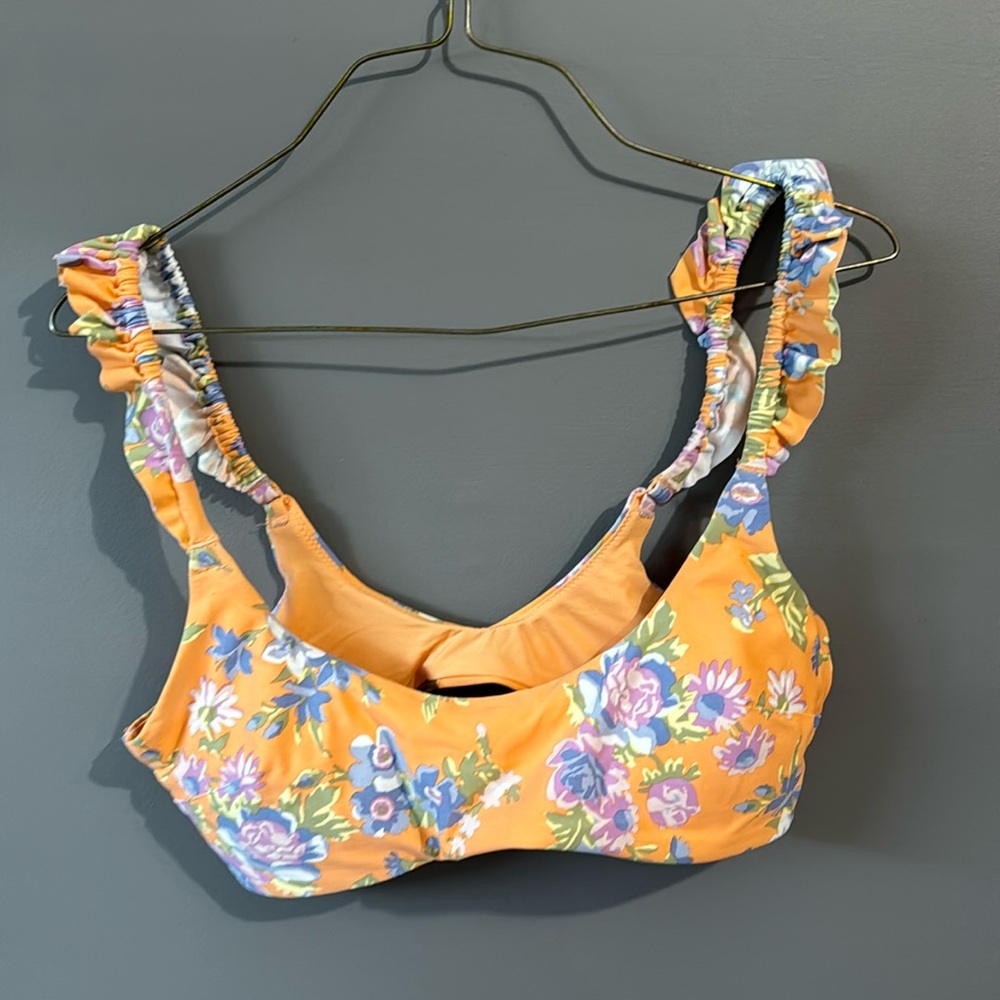 NWT Aerie Scoop bikini top